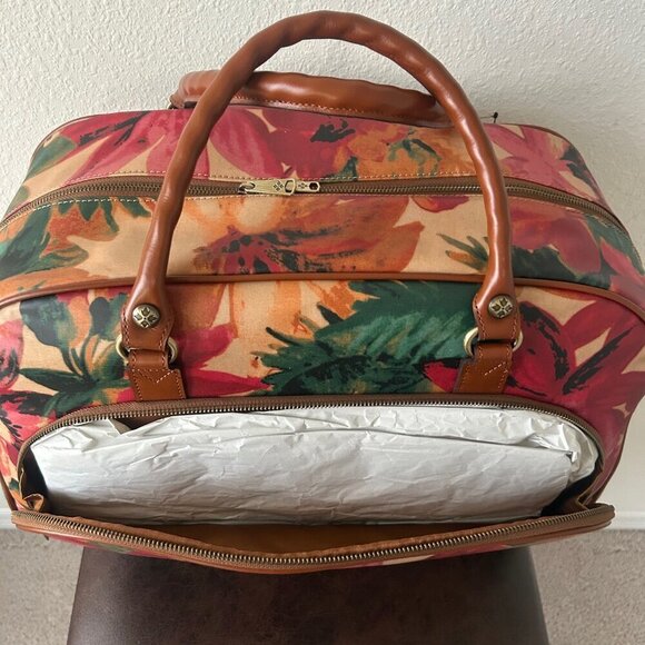 Patricia Nash GONNESA Overnight Bag SPRING MULTI Luggage NWT - Picture 9 of 13